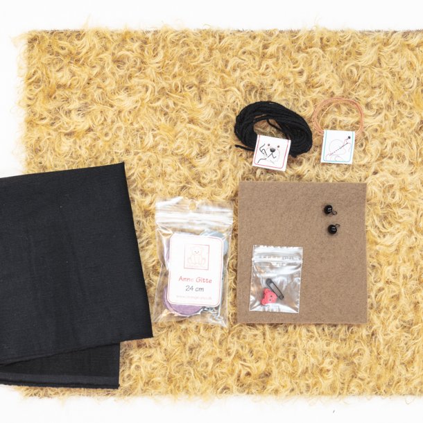 Anne Gitte, materialer 